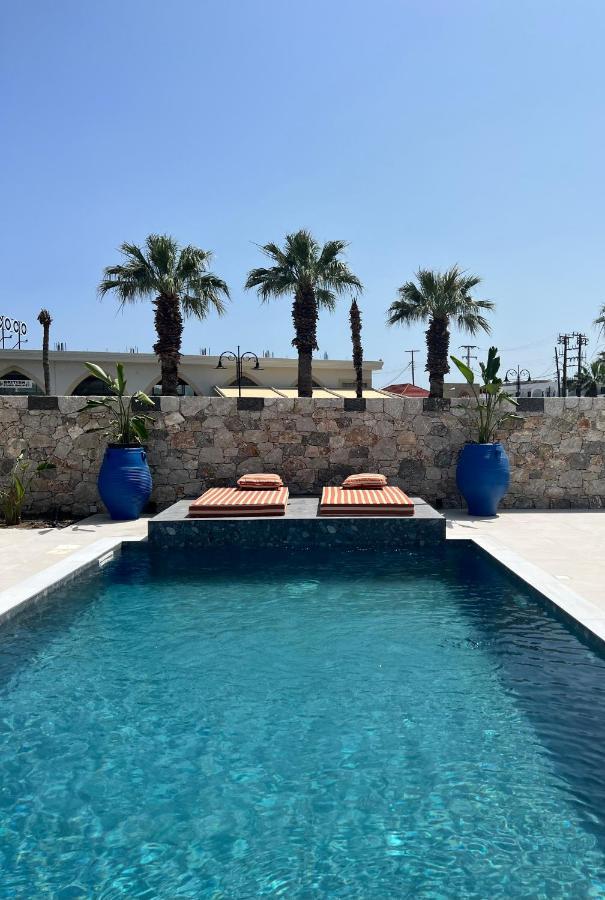 Cora May Central Villa With Private Pool 200M To The Beach Faliraki Exterior foto